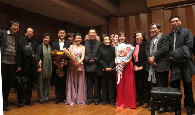 我校钢琴专业教师独奏音乐会举行 我校钢琴专业教师独奏音乐会举行