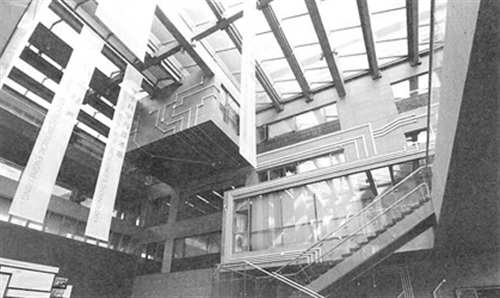 文汇报--吴国欣