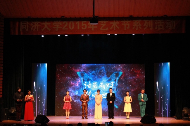 fbc95ec0272cd0a20e1e479307dd1f12 - 副本