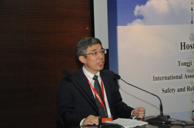 顾祥林教授在开幕式上致辞