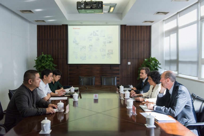 webwxgetmsgimg_副本