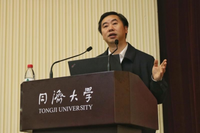 童小华教授勉励青年学子1