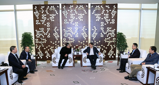 湖南省副省长会见同济代表团一行_副本