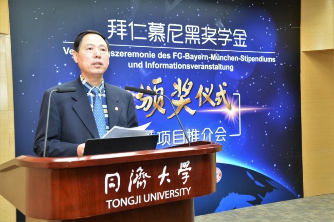 webwxgetmsgimg (3) webwxgetmsgimg (3)