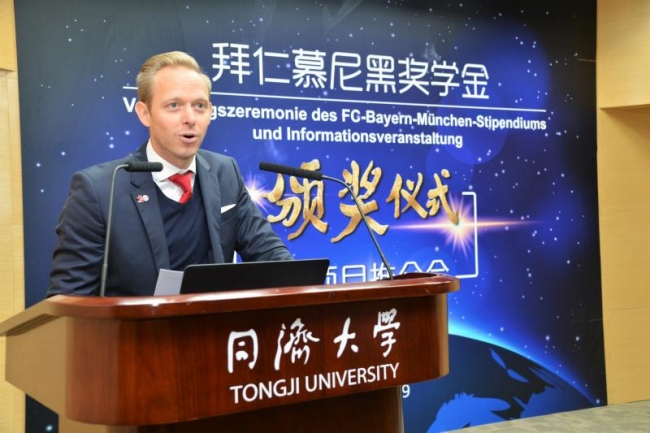 webwxgetmsgimg (2) webwxgetmsgimg (2)